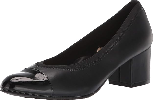 Soft Style Daryn Brown Pumps