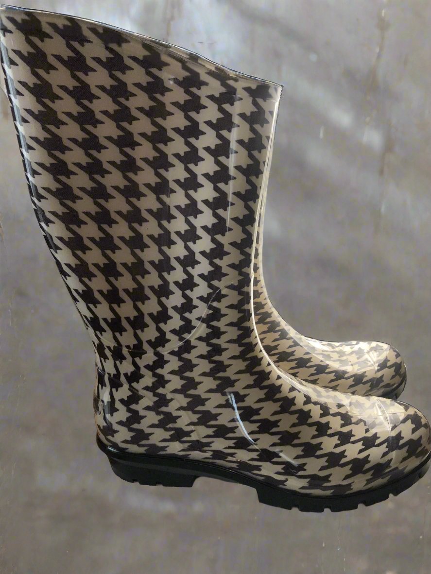 Columbia Houndstooth Rain boots