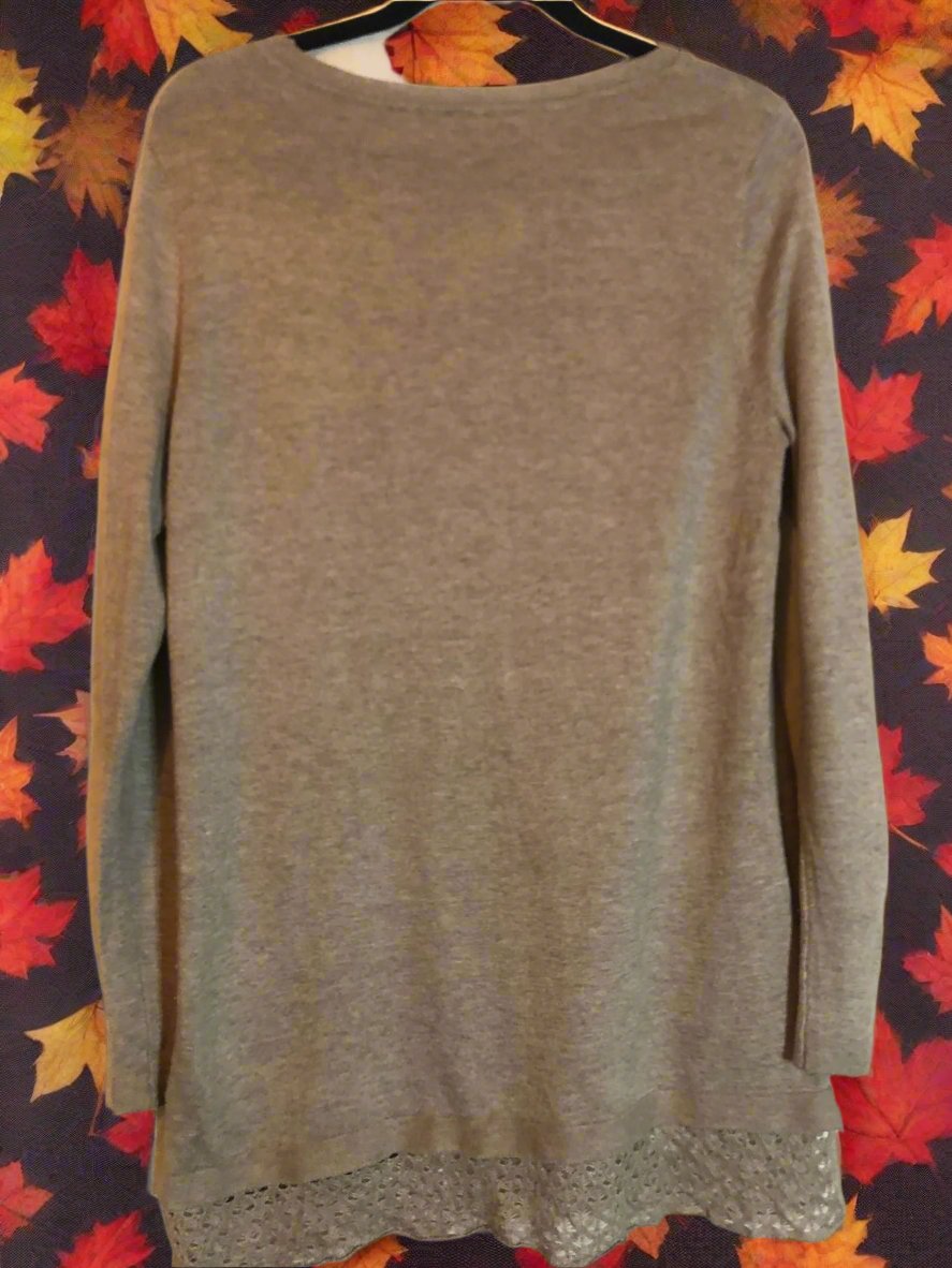 Evolution by Cyrus Long Sleeve Sweater Size L