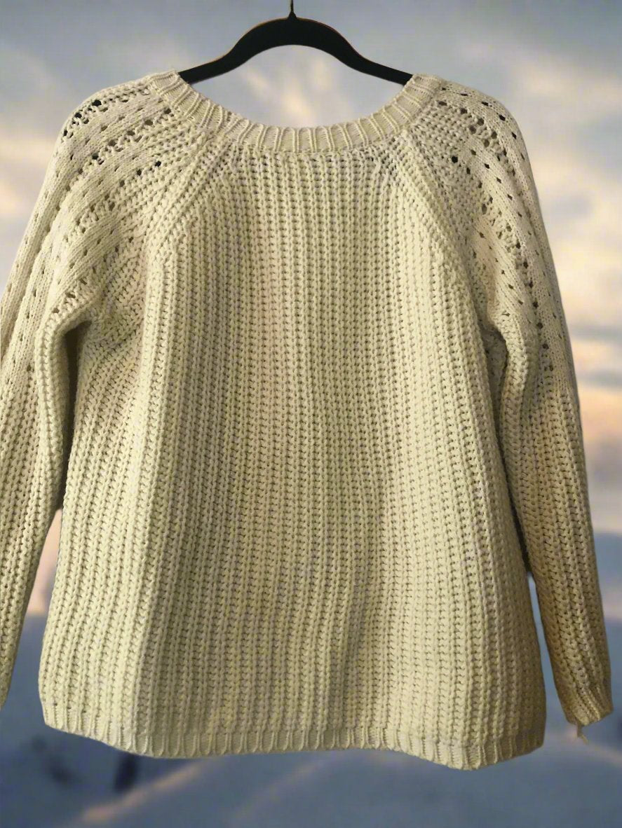 JVINI Cable Knit Cream Sweater M