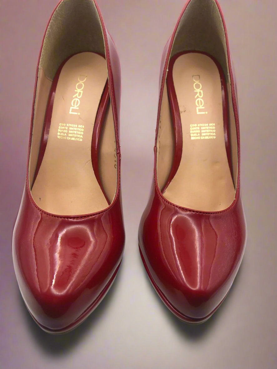 Doreli Red Patent Leather Heels US size 7.5