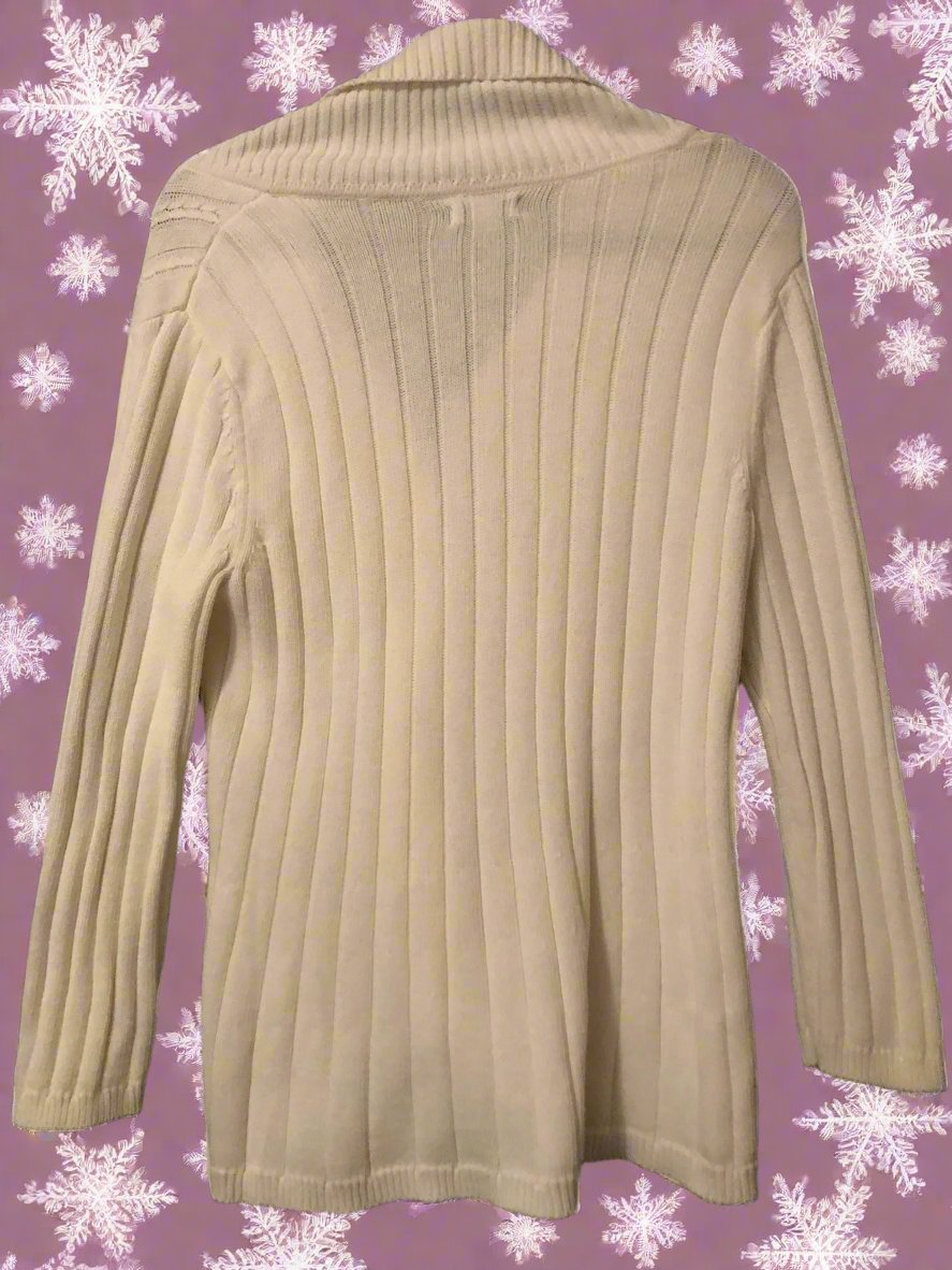 Croft & Borrow Single Button White Knit Sweater PM