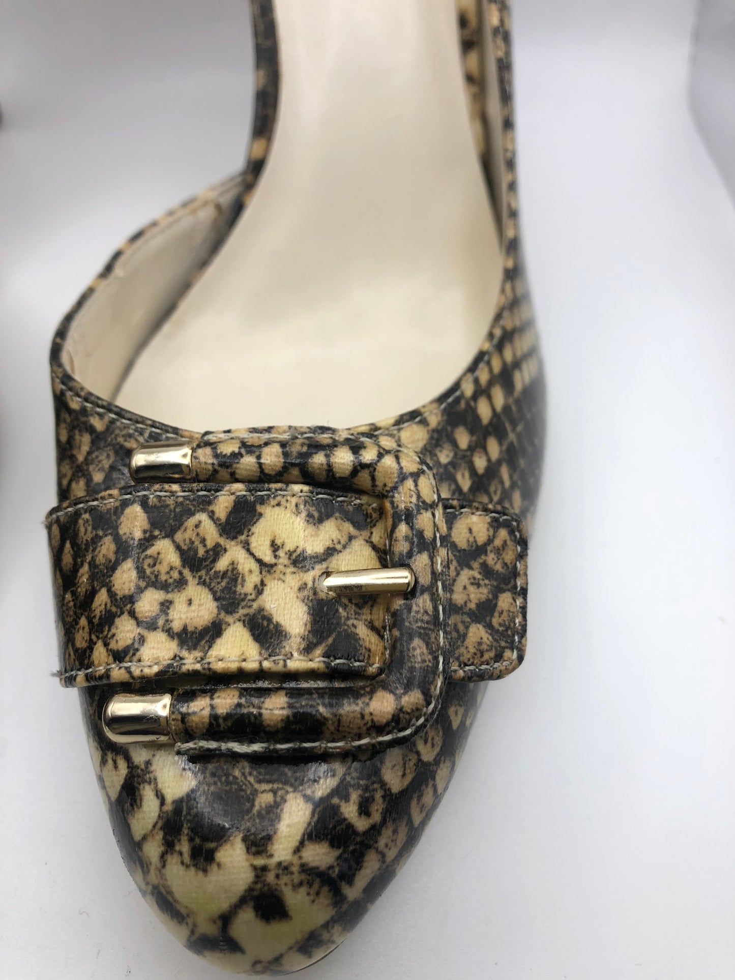 Anne Klein Snakeskin Heels Size 7.5